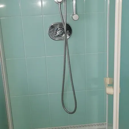 Flat Near Station And Duomo 아파트 밀라노